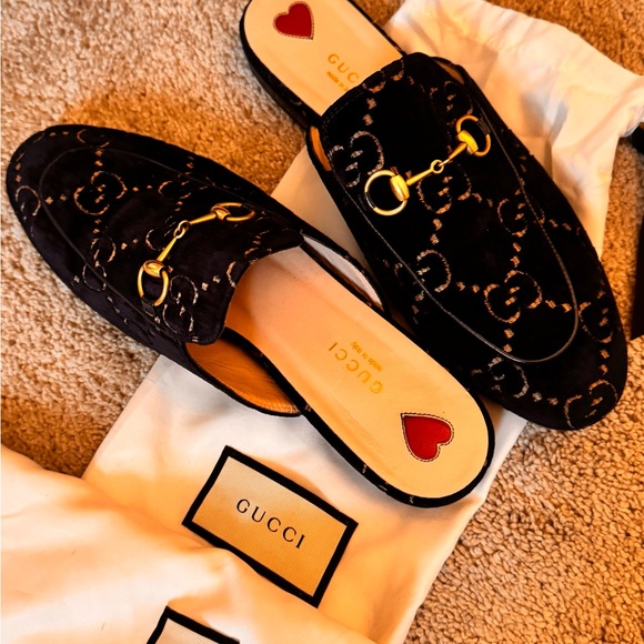 Gucci navy velvet mule slides - Picture 2 of 3